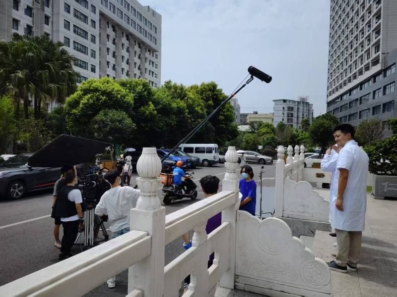 商都县广告片拍摄公司低成本实现高规格制作的诀窍